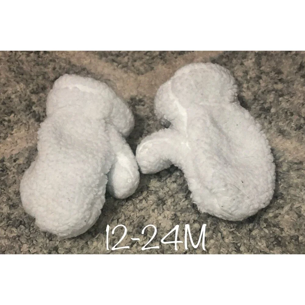 Carters White Fuzzy Mittens size Infant/Toddler 12-24M